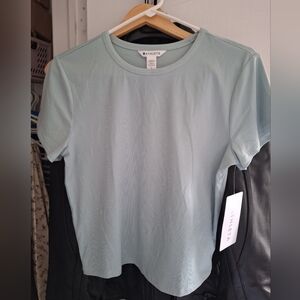 NWT Athleta Signature Rib Crop Tee in Baby Blue Large